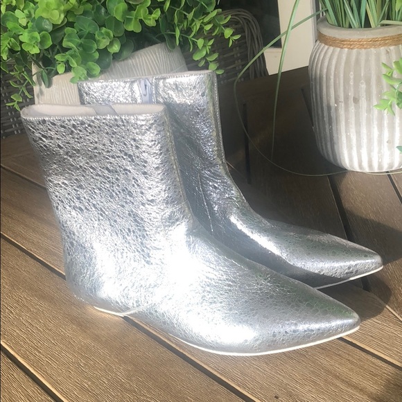 (Sold) Jeffrey Campbell Galaxie Bootie Silver - Picture 4 of 8